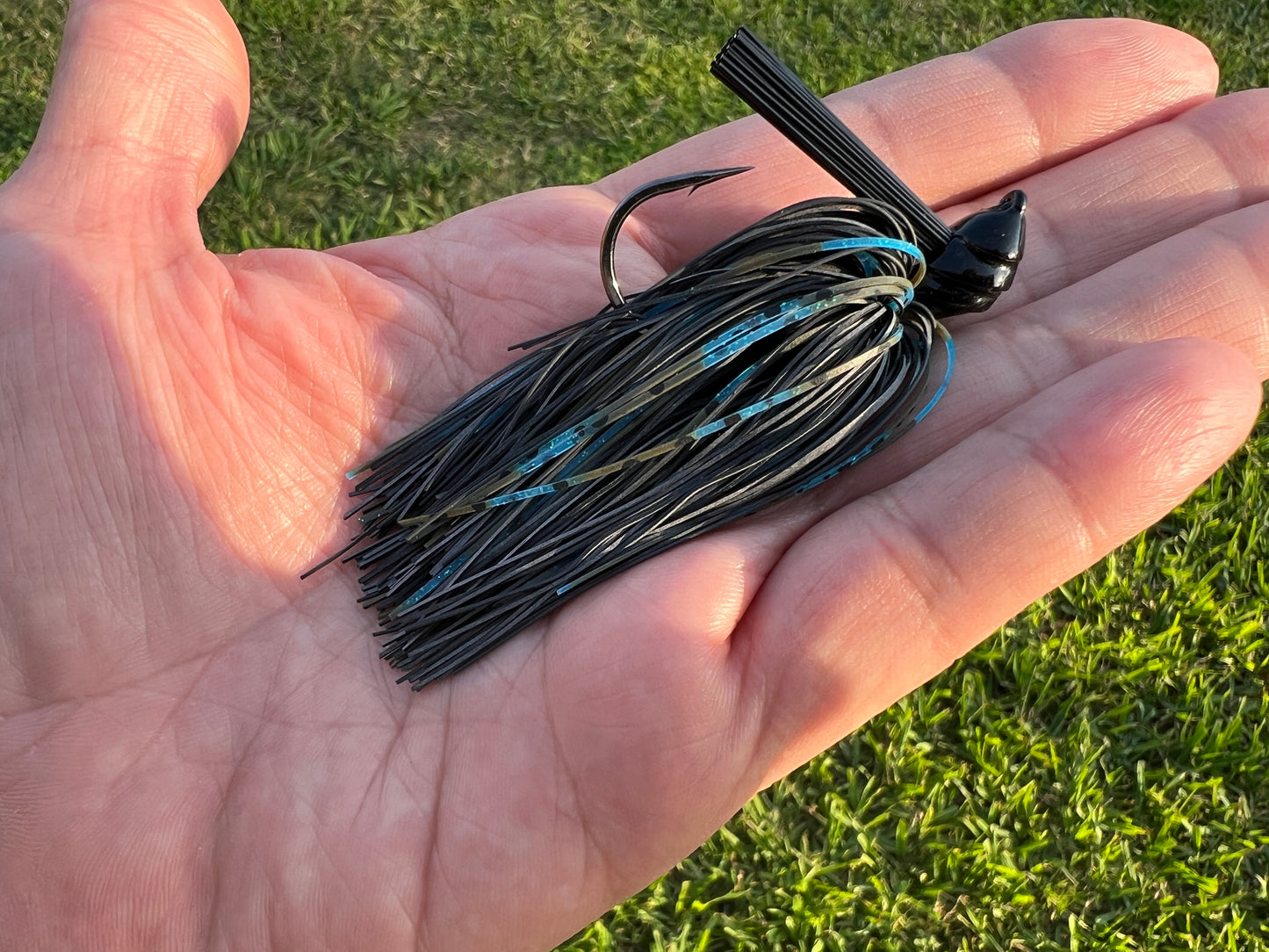 Compact Flipping Jigs